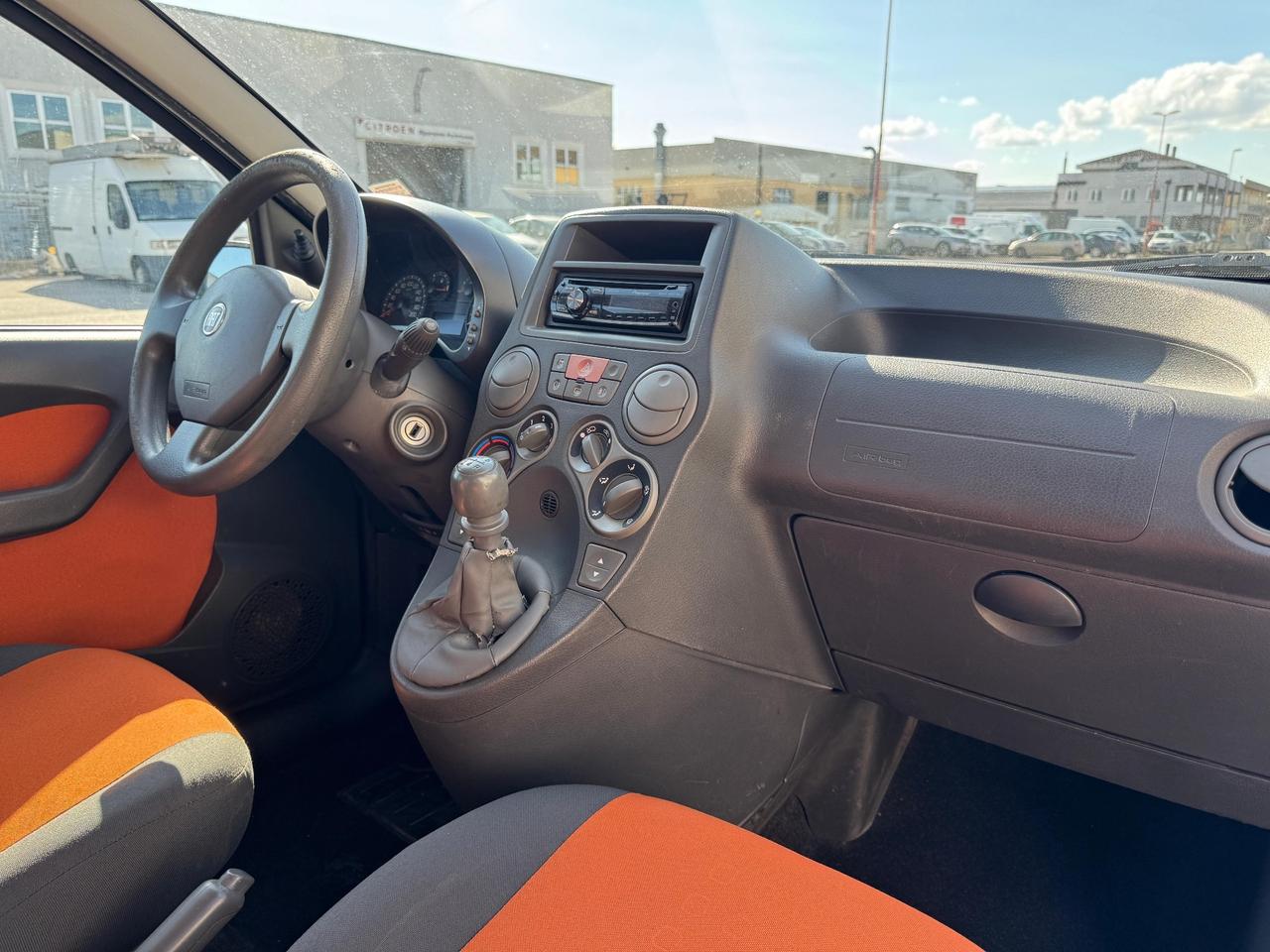 Fiat Panda 1.2 Benzina Natural Power Mamy