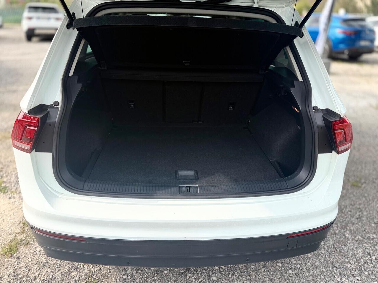 WV TIGUAN 2.0 TDI DSG* COCKPIT*NAVI*AUTOM