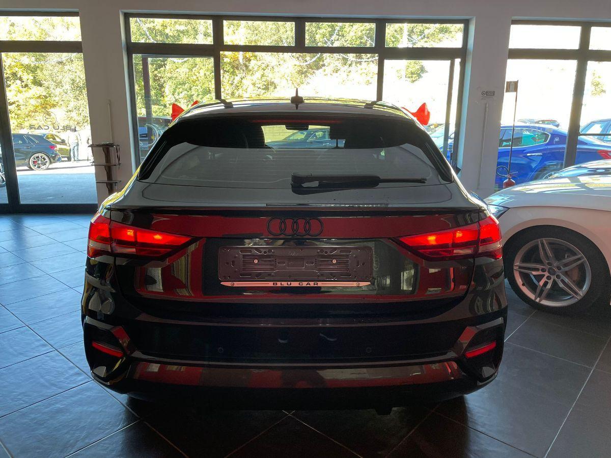 AUDI - Q3 Sportback