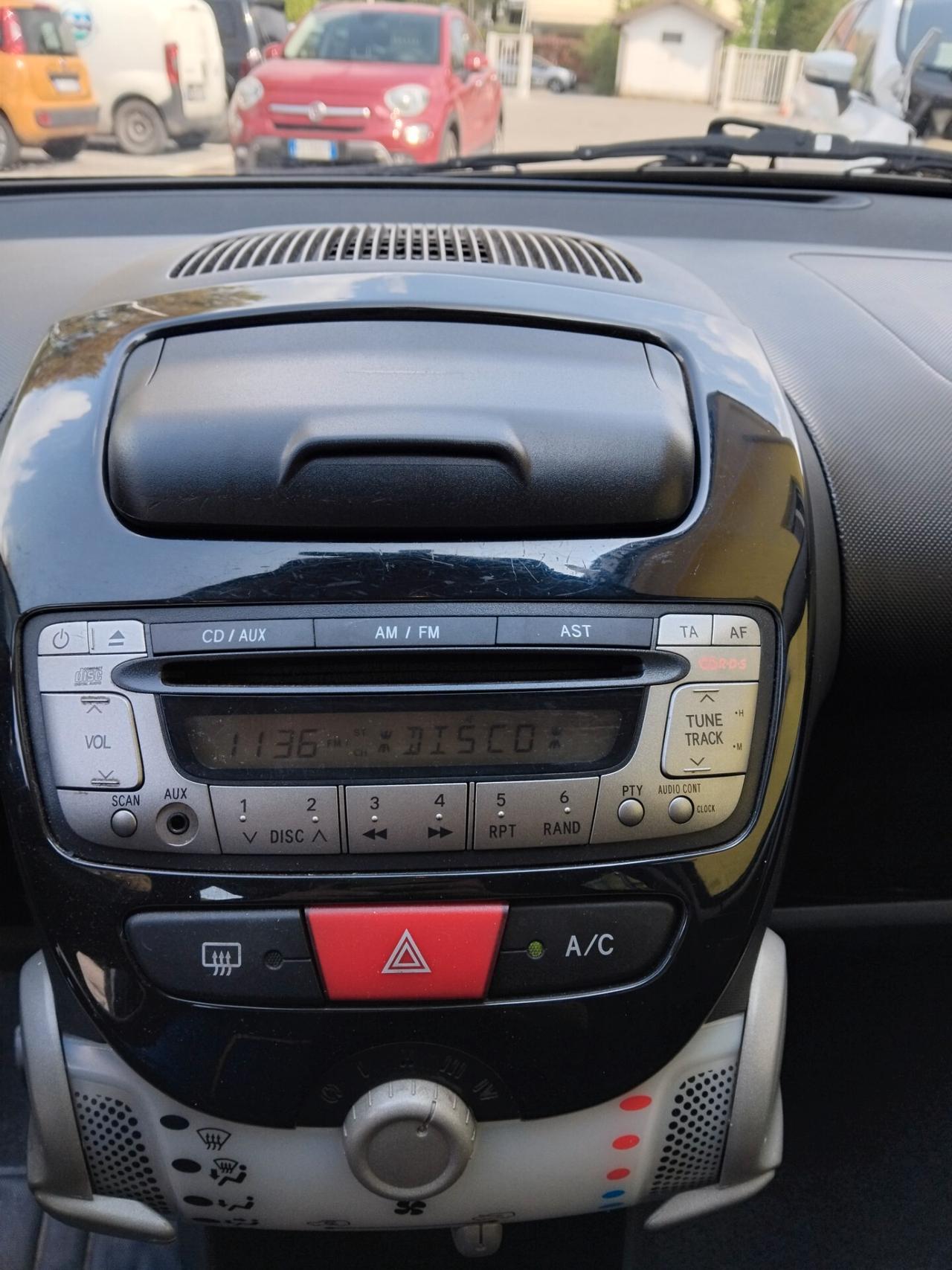 Toyota Aygo 1.0 12V VVT-i 5 porte Active Connect