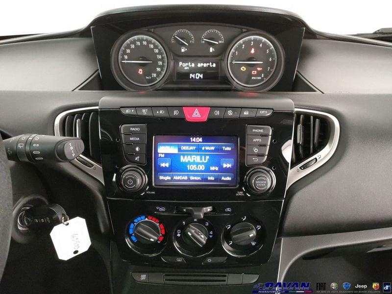 Lancia Ypsilon 1.0 FireFly 5 porte S&S Hybrid Ecochic Gold