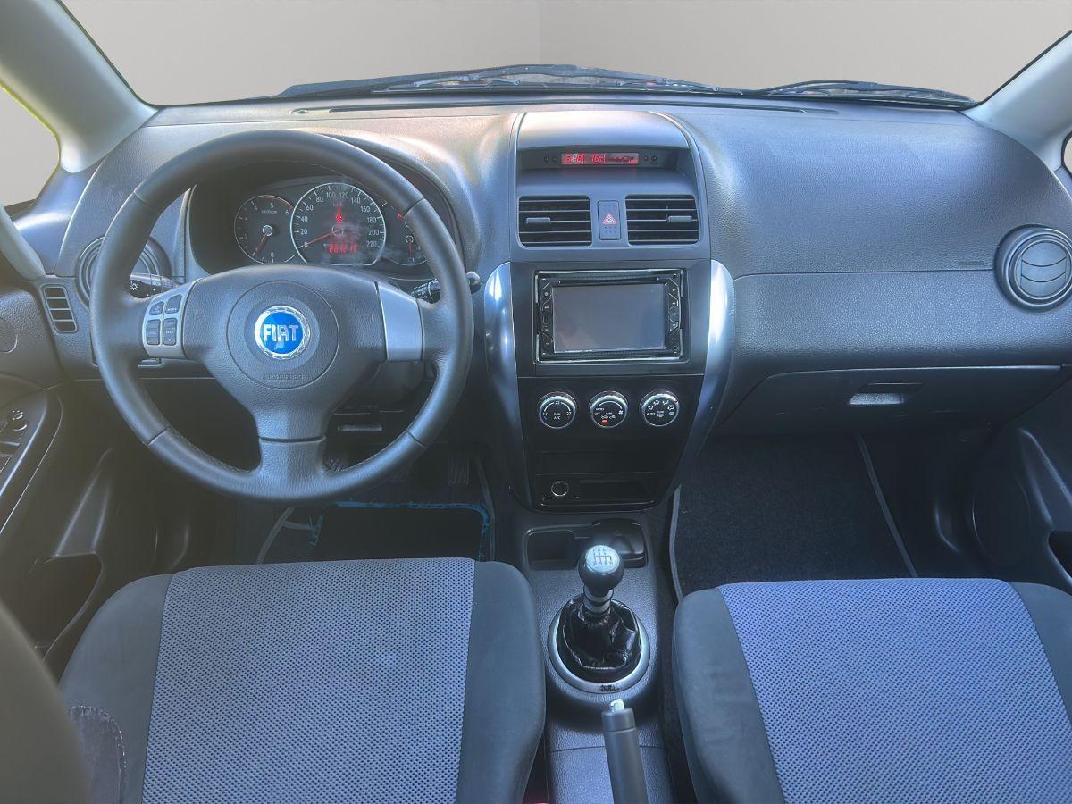 FIAT - Sedici - 1.9 MJT 120cv 4x4 Emotion