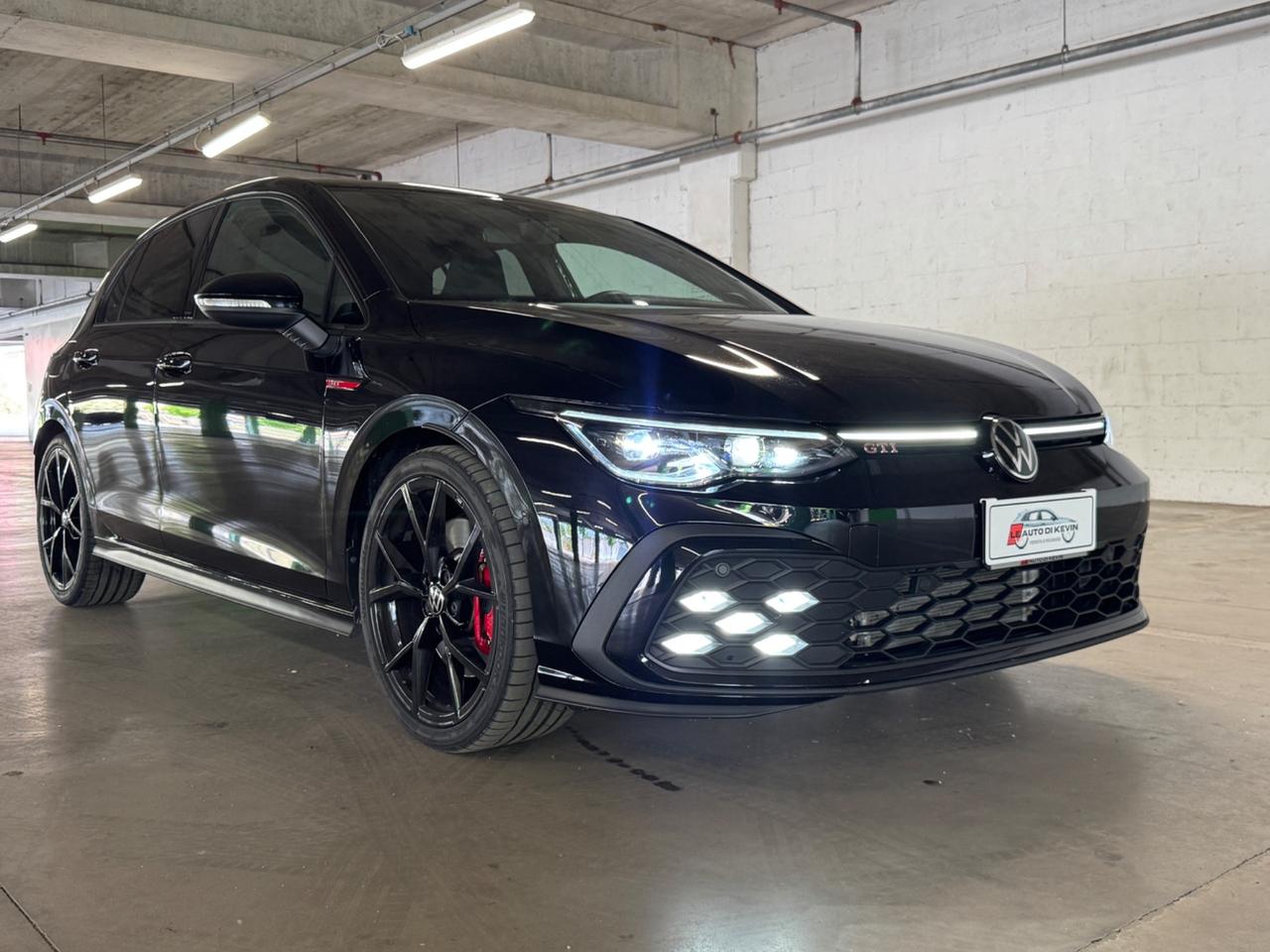 Volkswagen Golf GTI 2.0 TSI DSG PANO/DCC/MATRIX
