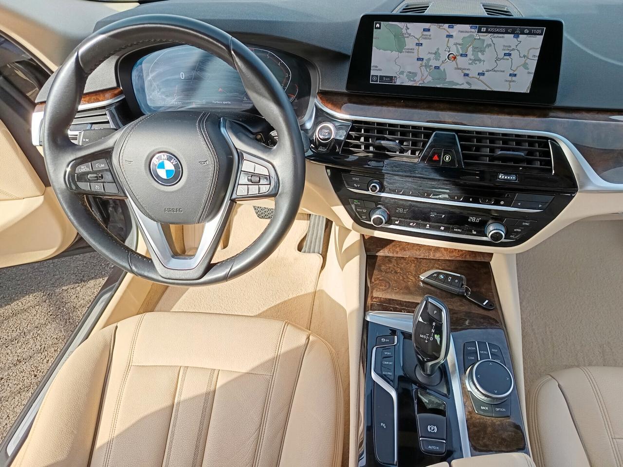 Bmw 520 i Business auto 184cv