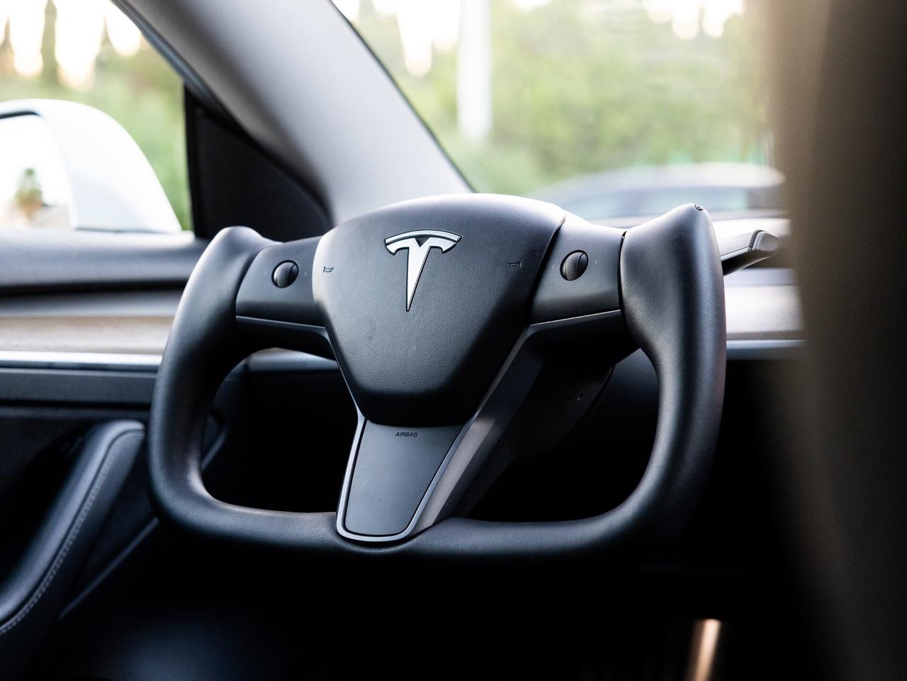 Tesla Model 3 Long Range Dual Motor AWD