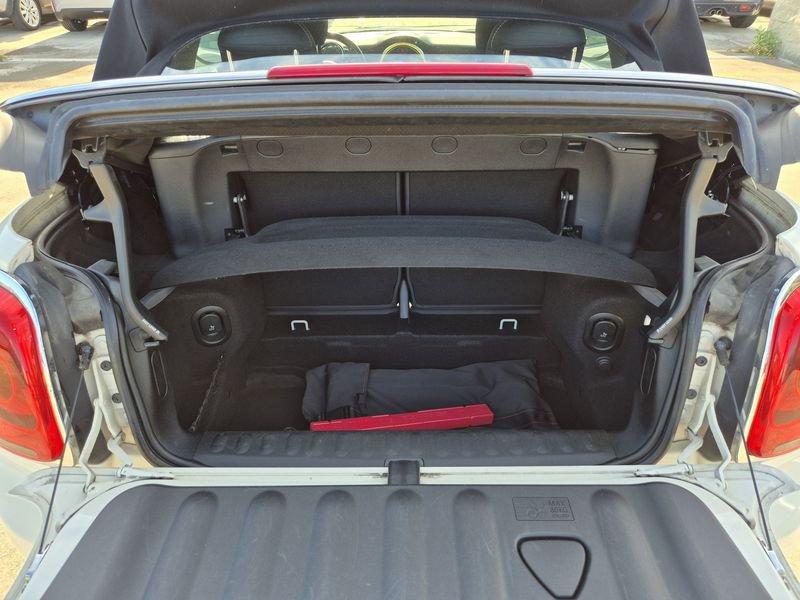 MINI Mini Cabrio 1.5 Cooper D Boost