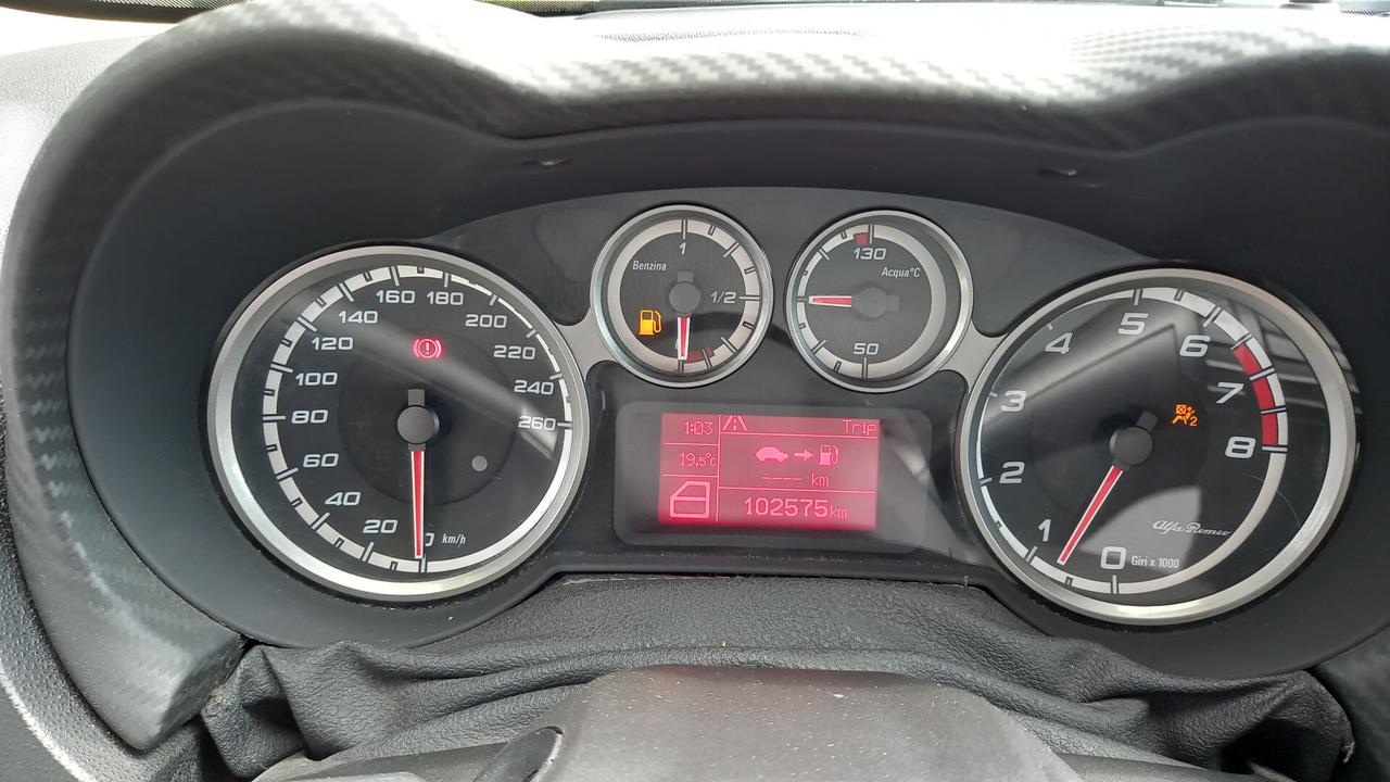 Alfa Romeo MiTo 1.4 T 155 CV Distinctive Sport Pack