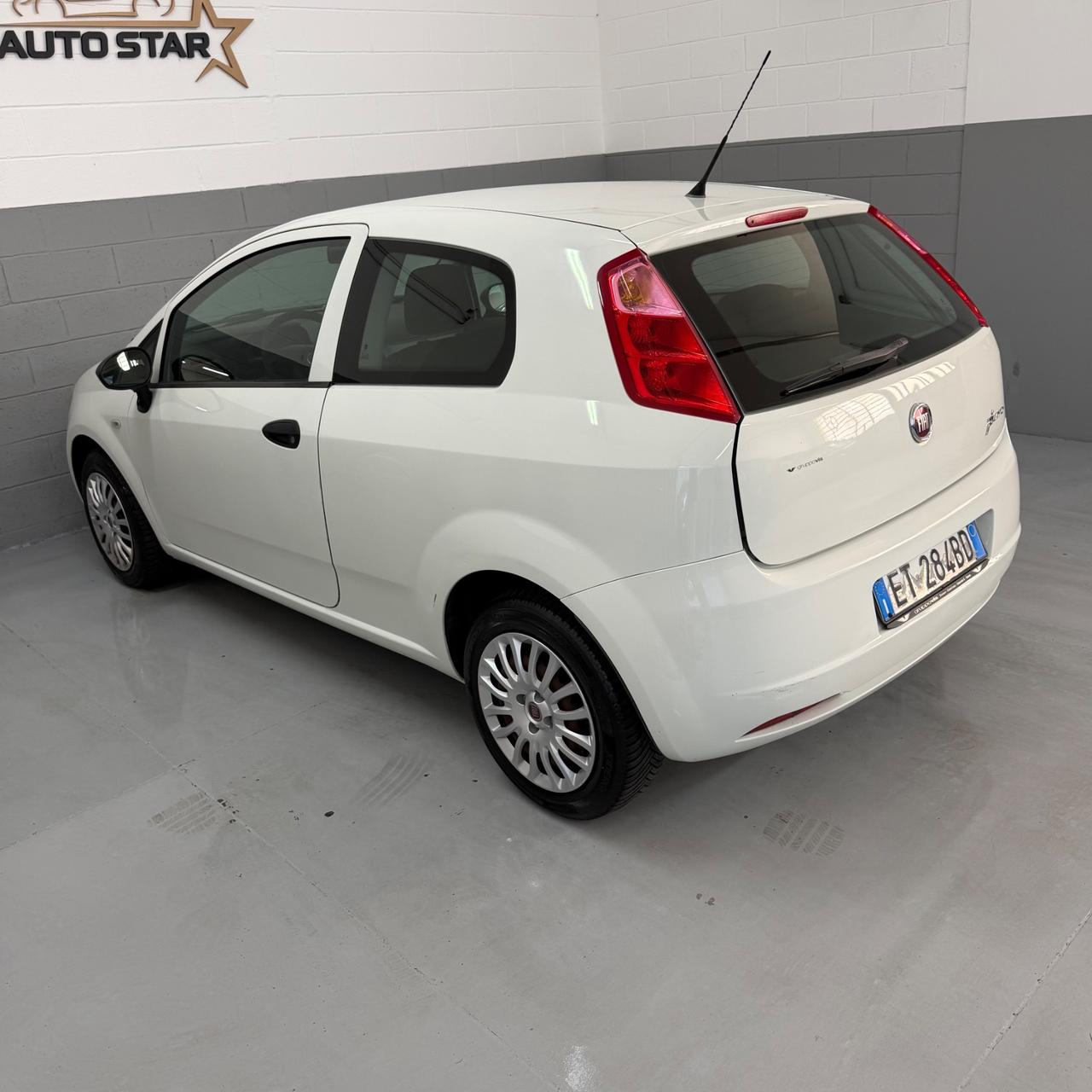 Fiat Grande Punto 1.2 3p NEOPATENTATI EURO5