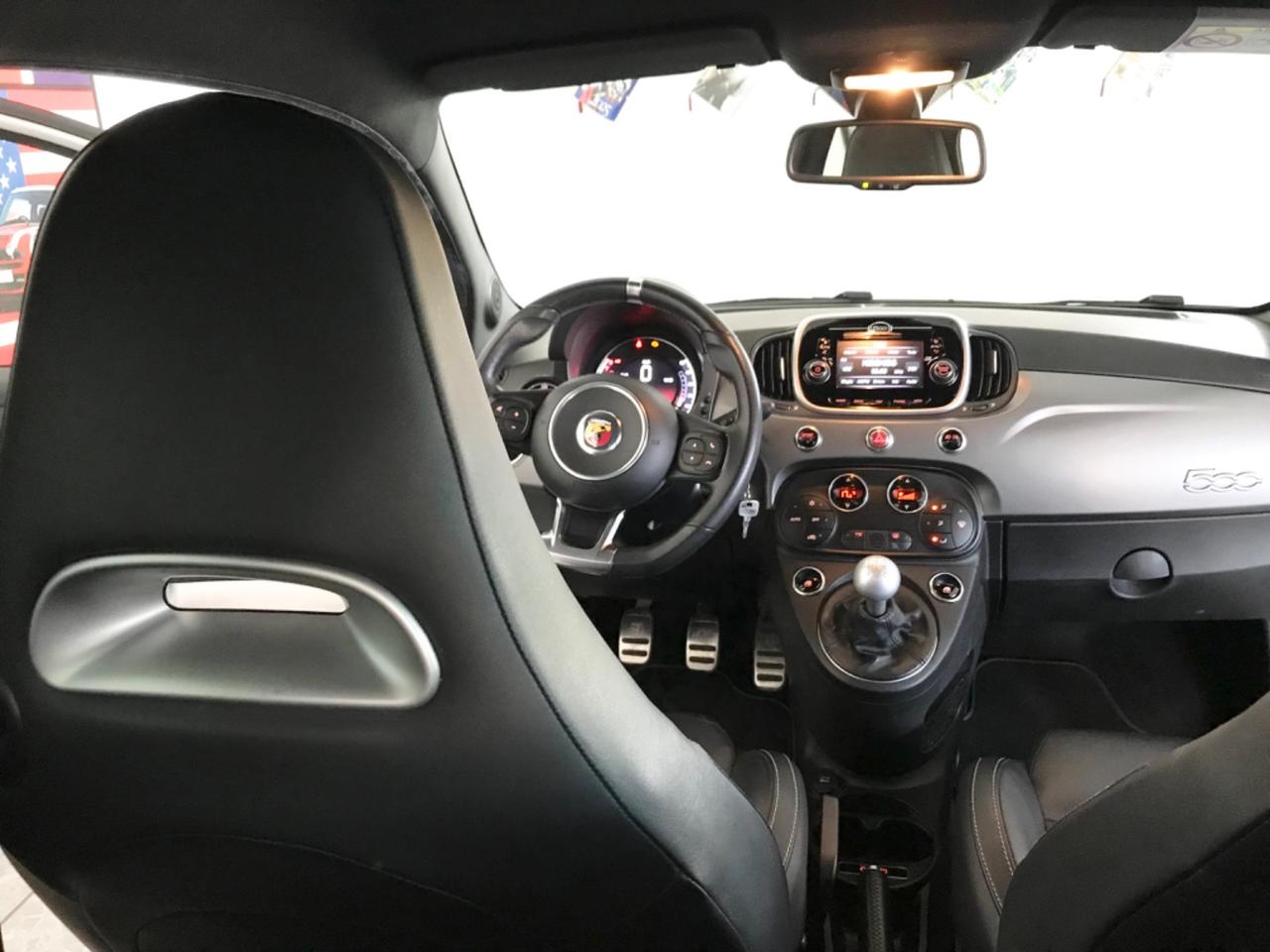 Abarth 595 1.4 Turbo T-Jet 165 CV Turismo