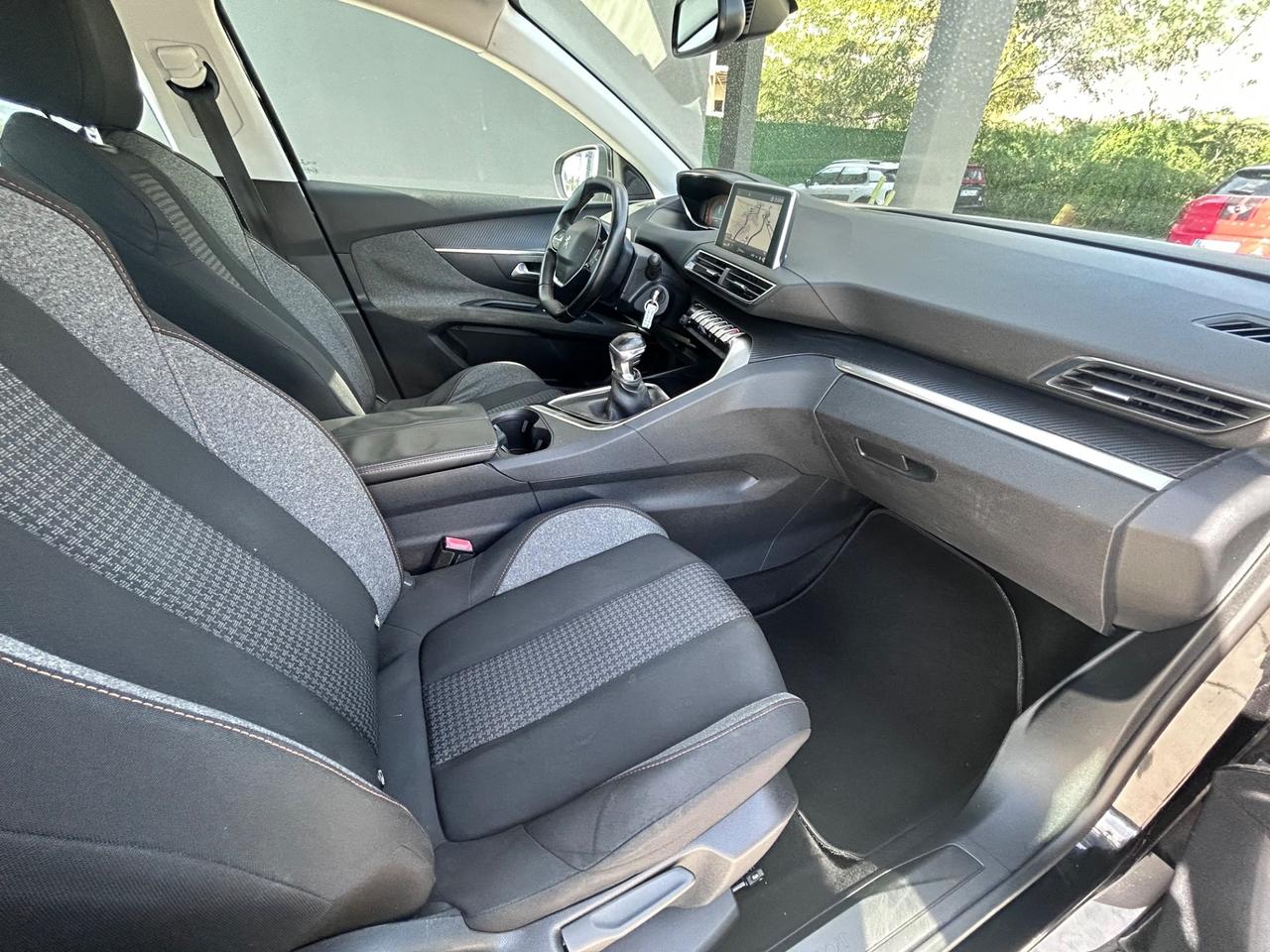 Peugeot 3008 BlueHDi 120 S&S EAT6 Allure
