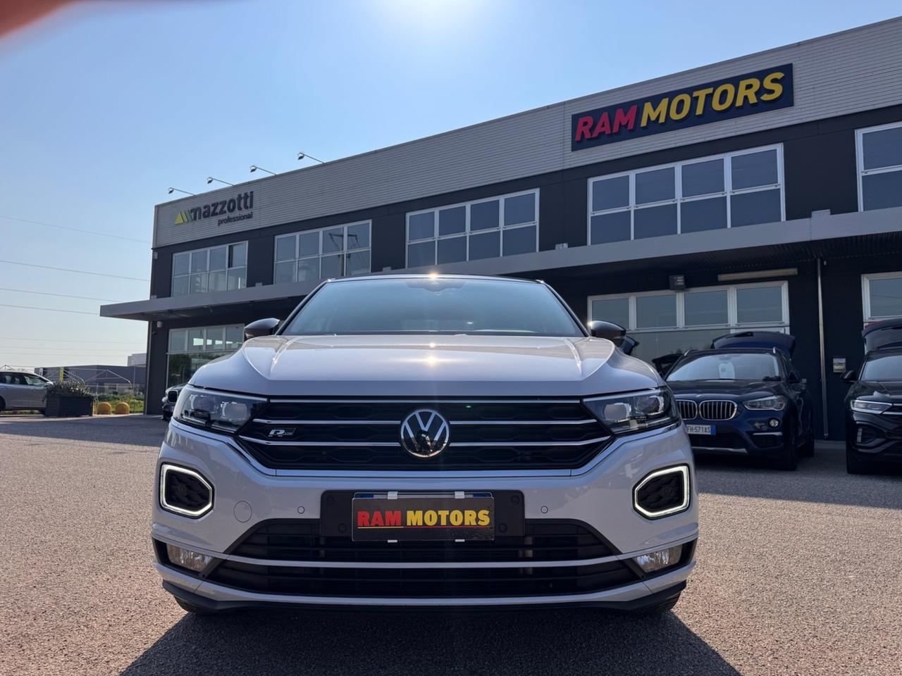 Volkswagen T-Roc R-LINE 2.0 TDI 150 CV FULL SERVICE UNICO PROPRIETARIO
