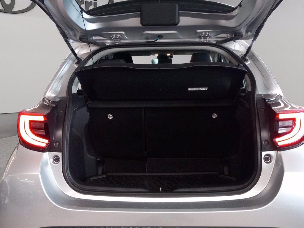 TOYOTA Yaris 1.5h trend del 2023