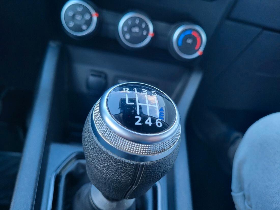 Renault Clio TCe 100 CV GPL DI SERIE 5 porte *** ACCESSORIATA ***