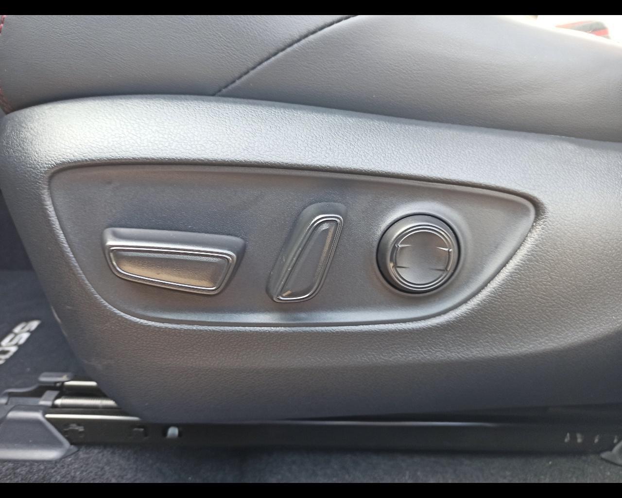 SUZUKI Across - Across 2.5 Plug-in Hybrid E-CVT 4WD Top