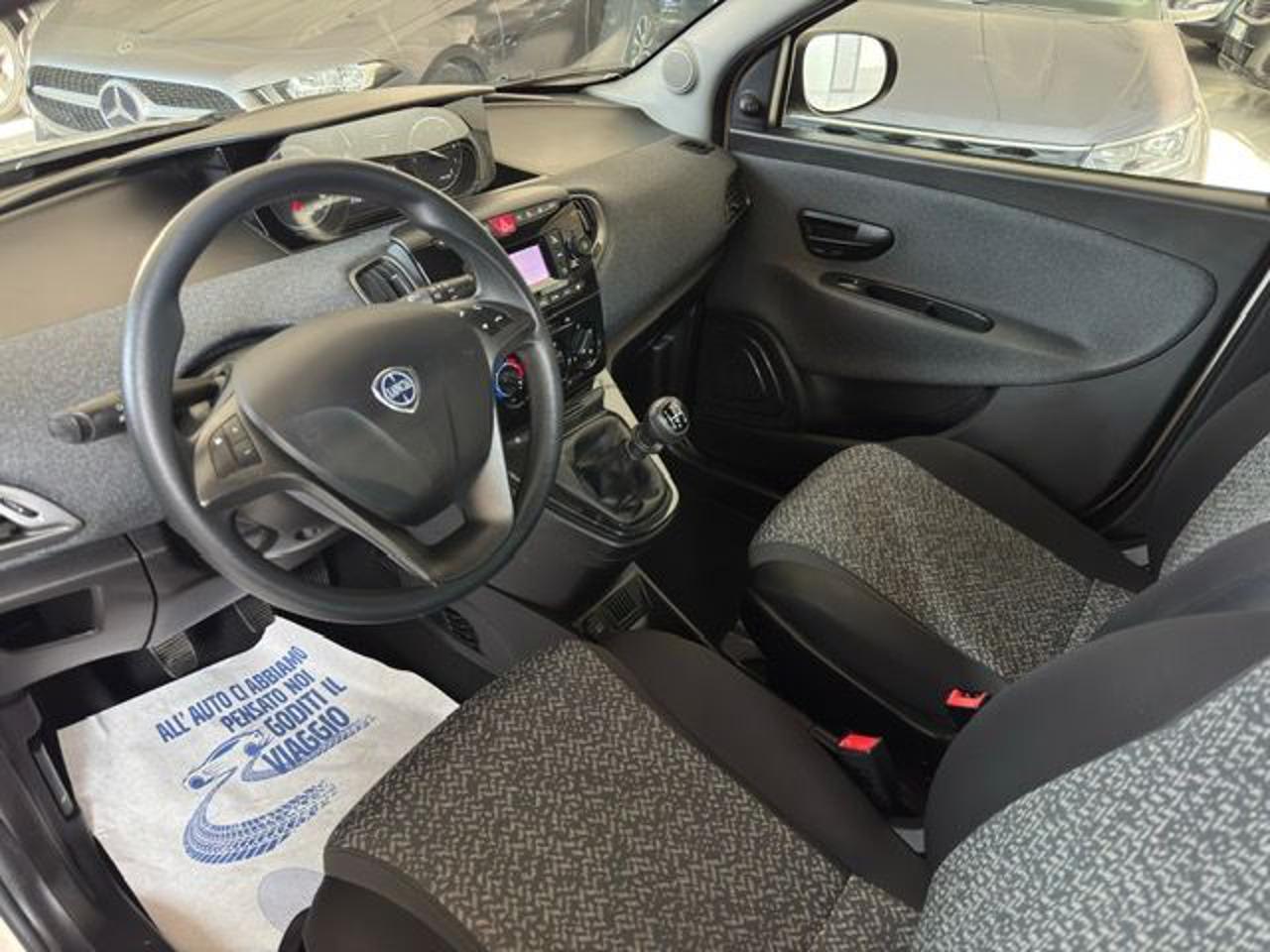 LANCIA Ypsilon 1.2 69 CV 5 porte Elefantino Blu