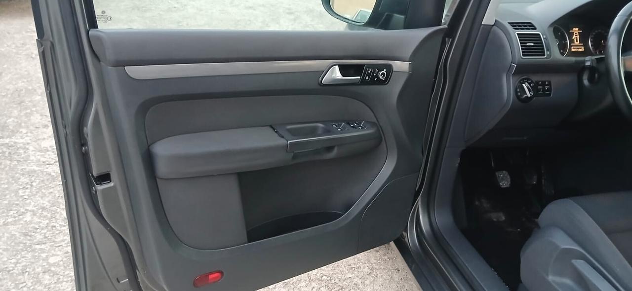 Volkswagen Touran 7 Posti 1.6 TDI Comfortline - 2014