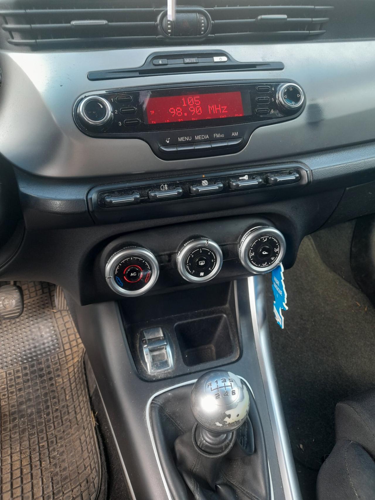 Alfa Romeo Giulietta 1.4 Turbo 120 CV Progression