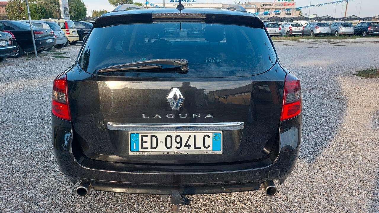 Renault Laguna 2.0 dCi 150CV SporTour Nav