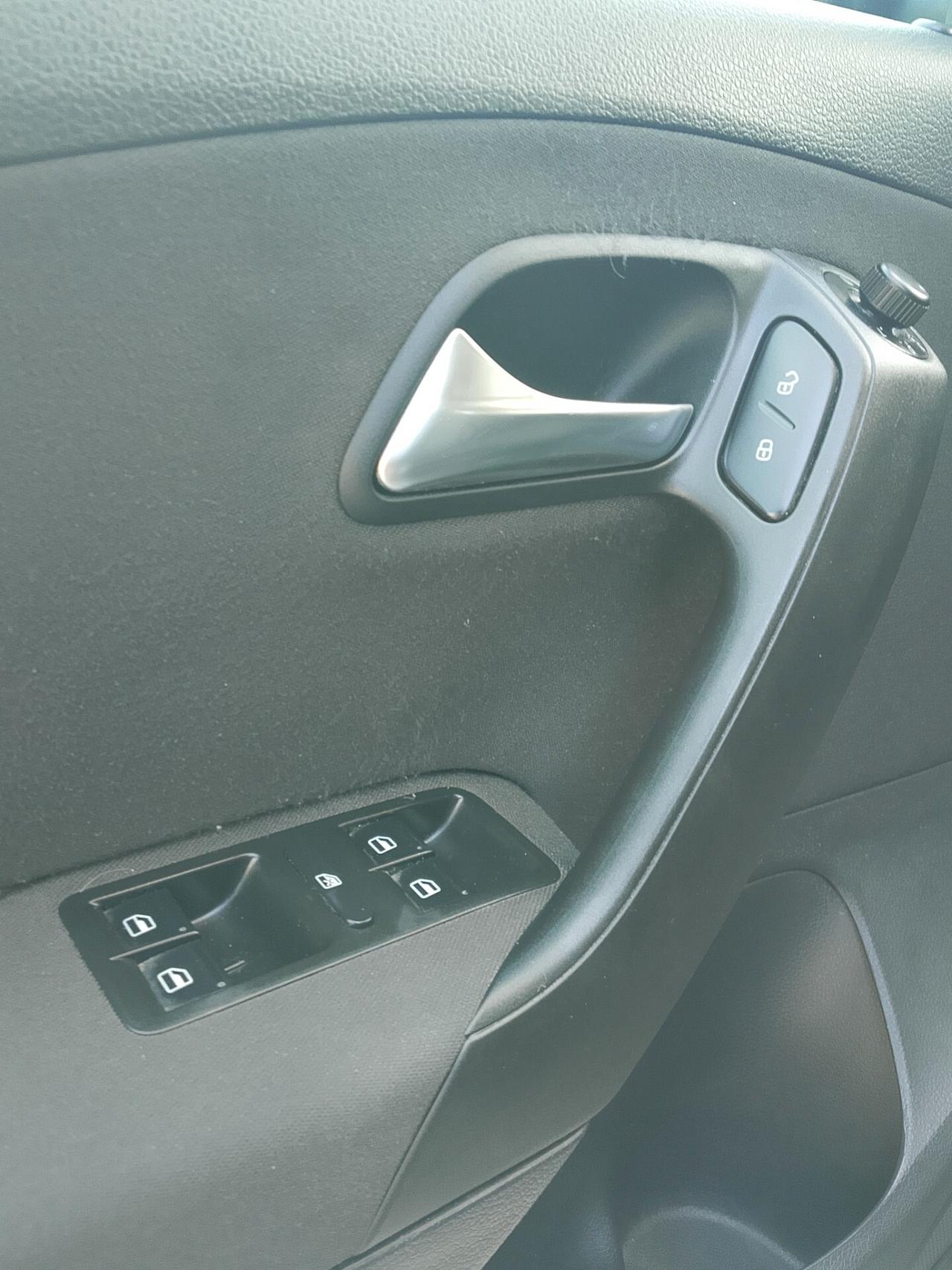 Volkswagen Polo 1.6 TDI 90CV DPF 5 porte Highline