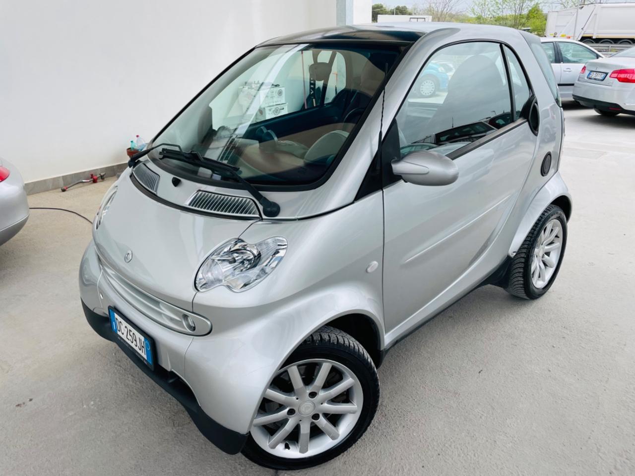 Smart ForTwo 800 coupé grandstyle cdi