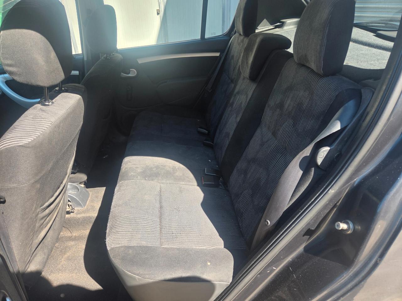 Dacia Sandero 1.4 8V GPL Lauréate