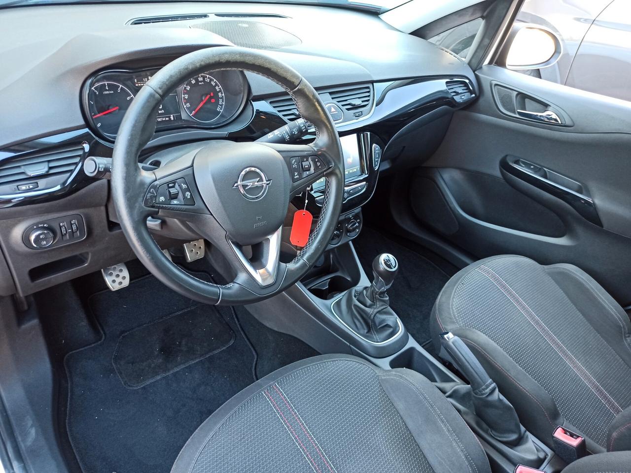 Opel Corsa 1.4 90CV GPL Tech 5 porte Black Edition