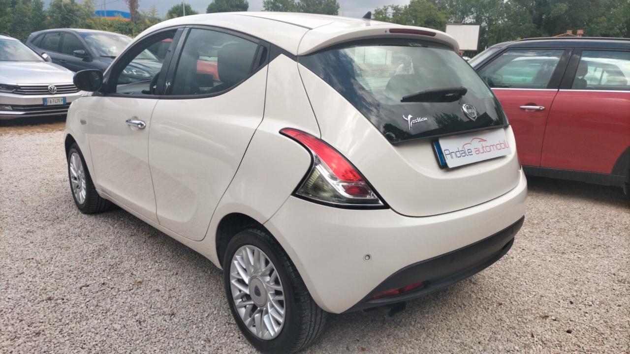 Lancia Ypsilon 1.3 MJT 16V 95 CV PLATINUM