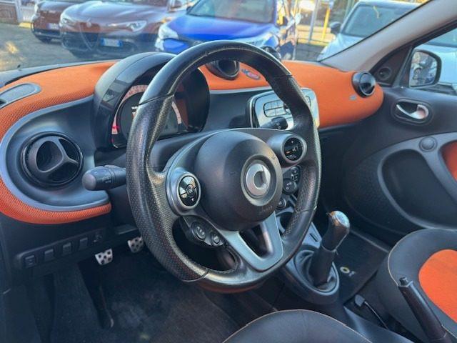 SMART ForFour 70 1.0 Passion