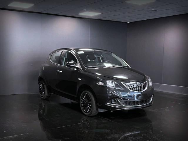 LANCIA Ypsilon 1.0 FireFly 5 porte S&S Hybrid Ecochic Silver