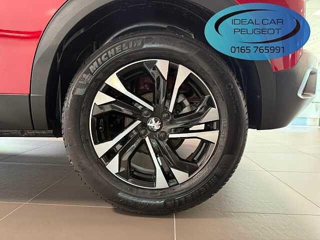 Peugeot 2008 PureTech 100 S&S Allure Pack
