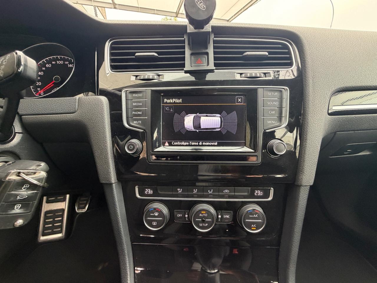VW GOLF 7 R-LINE 1.6TDI GANCIO TRAINO 1500kg