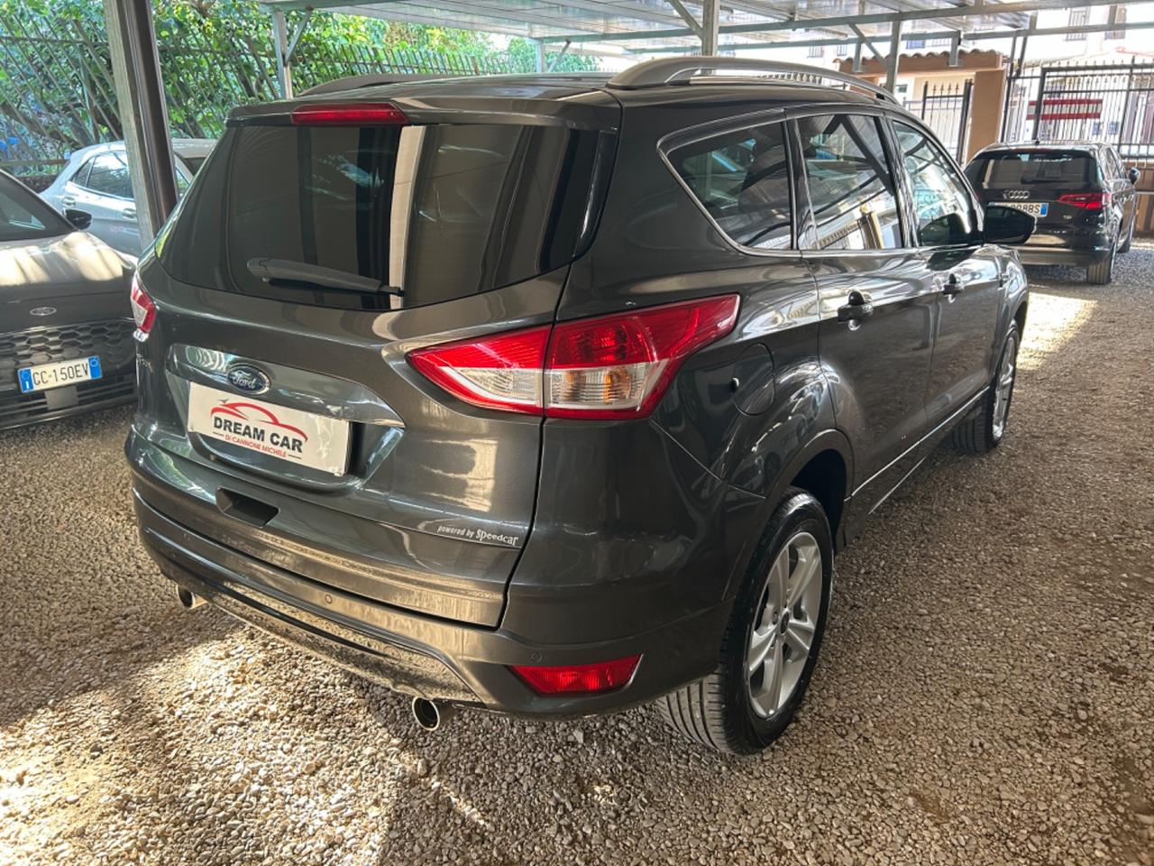 Ford Kuga 2.0 TDCI 120 CV S&S 2WD Titanium