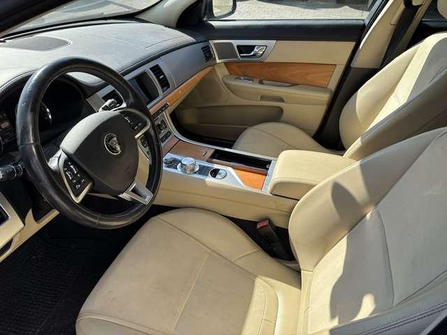 Jaguar XF XF Sportbrake 2.2 D Limited Edition