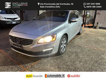 VOLVO V60 D2 1.6 Momentum