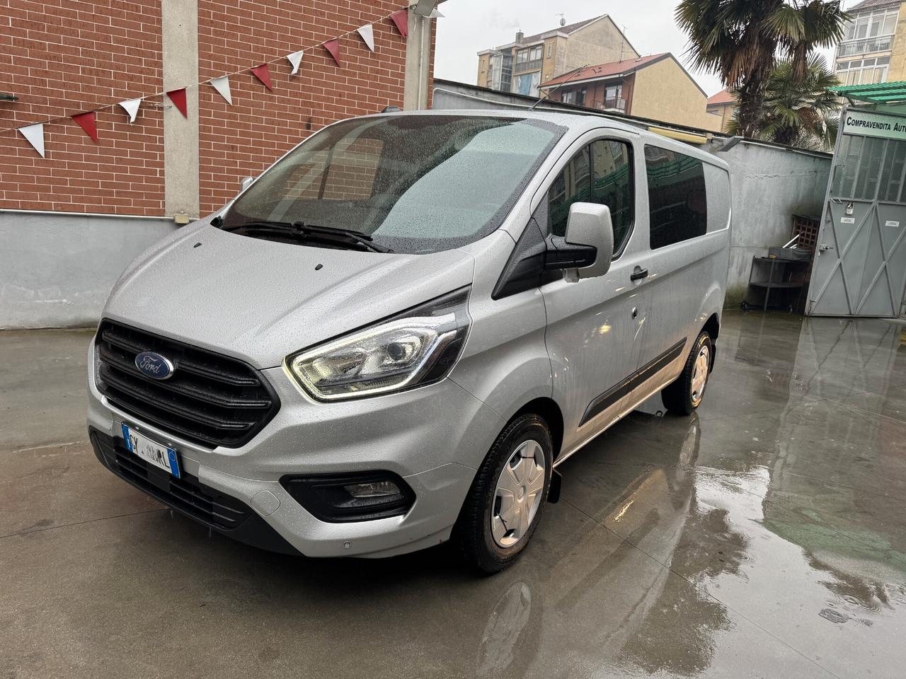 FORD TRANSIT CUSTOM 2.0 TDI 136 CV AUTOCARRO N1 6 POSTI