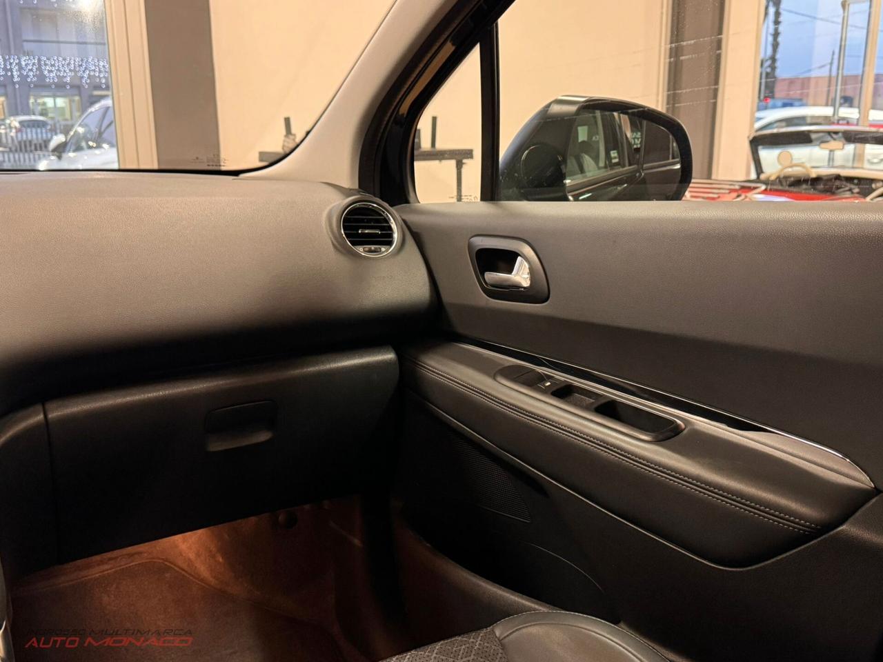 Peugeot 3008 1.6 HDi 115CV Allure 2014