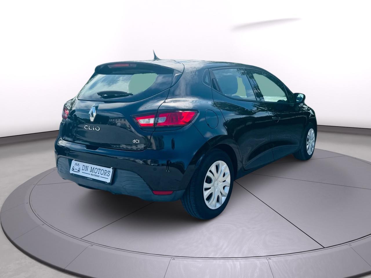 Renault Clio 1.5 dCi 2015 140.000Km neo patentati