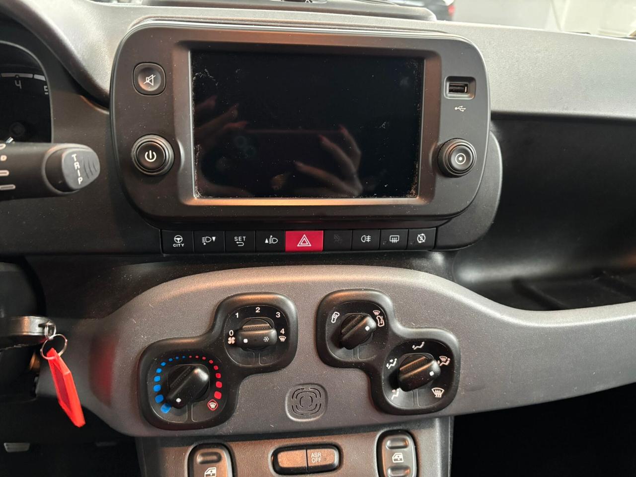 Fiat Panda 1.0 FireFly S&S Hybrid Red