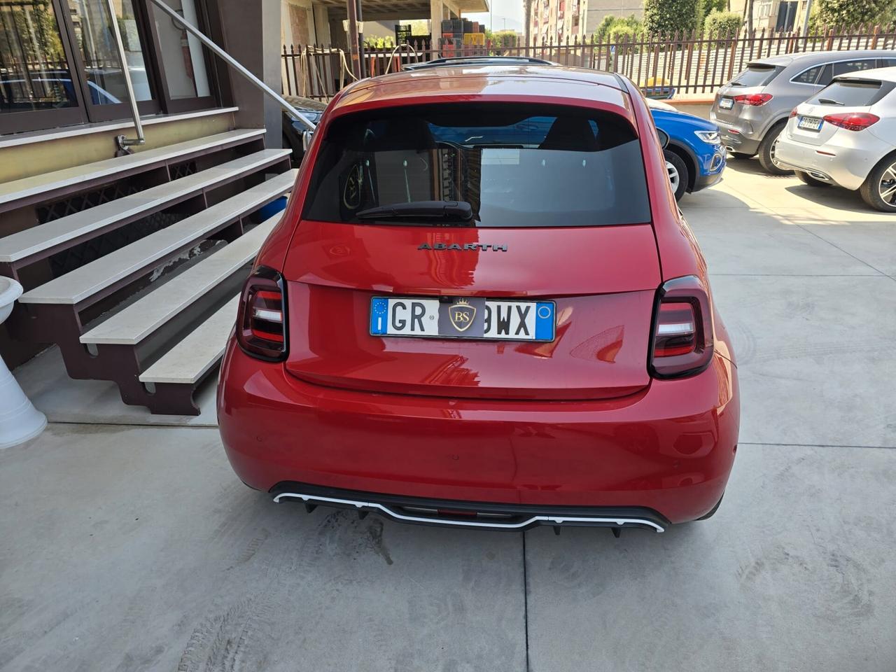 Abarth 500e Scorpionissima