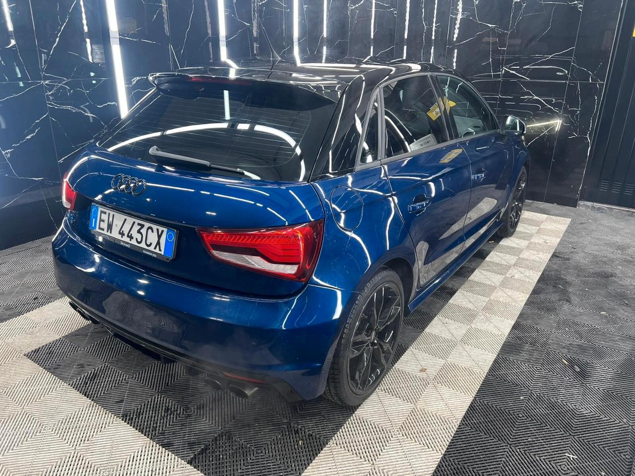 Audi A1 S1 SPB 2.0 TFSI quattro