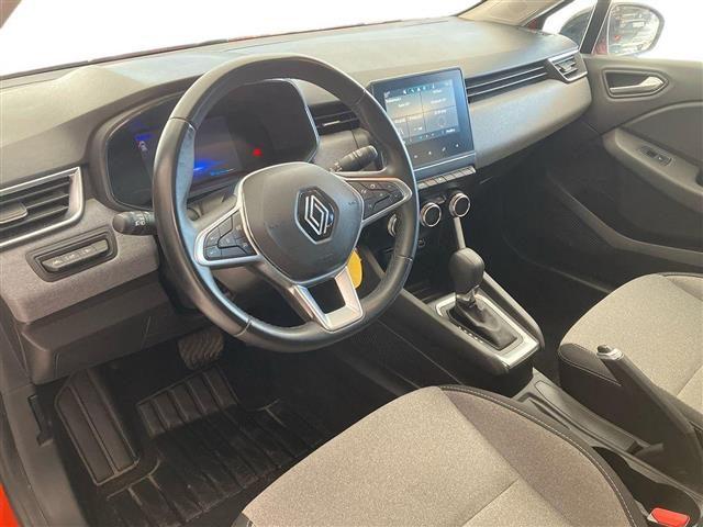RENAULT Clio 1.6 E-Tech full hybrid Evolution 145cv