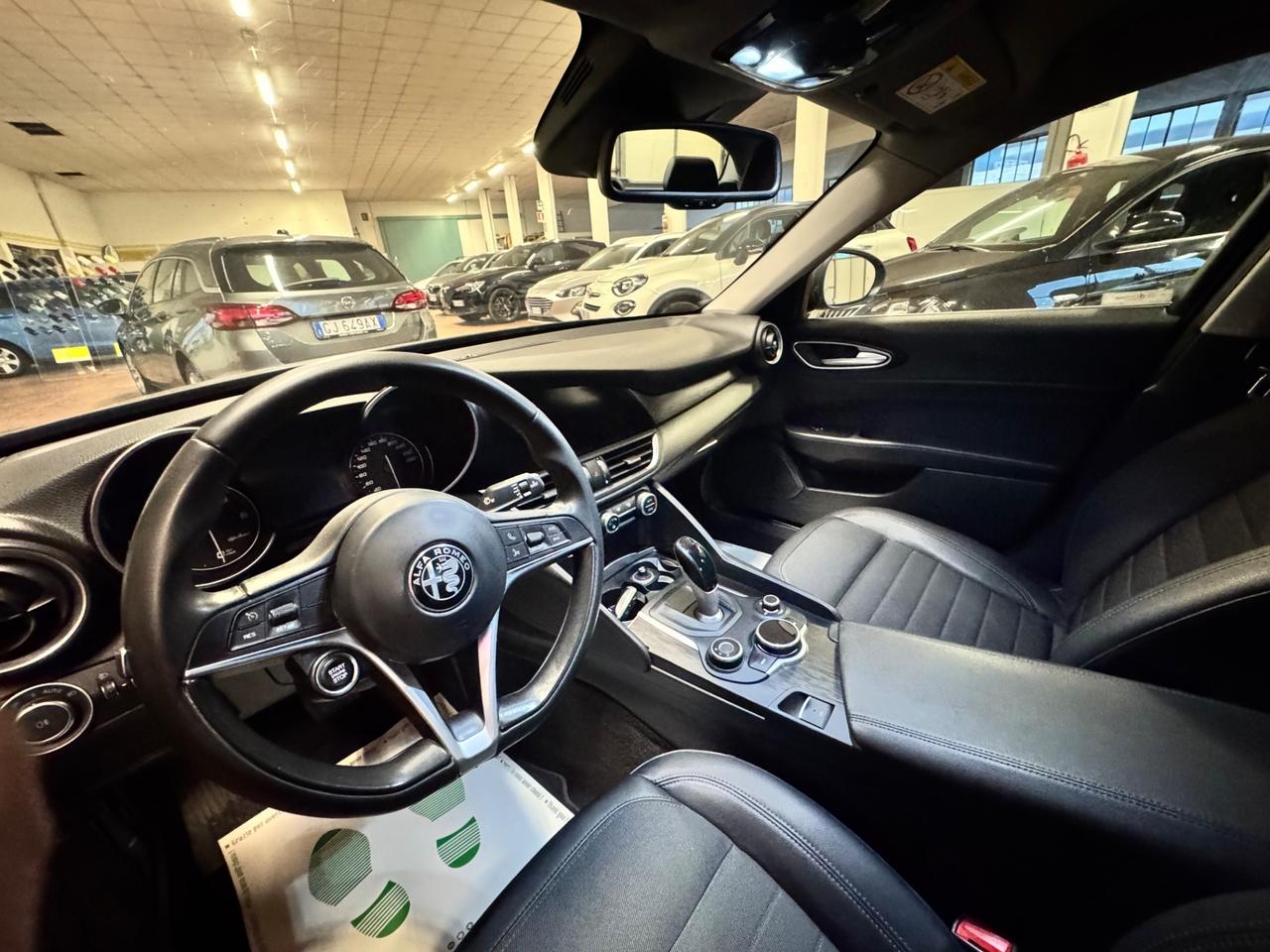 Alfa Romeo Giulia 2.2 Turbodiesel 180 CV AT8 AWD Q4 Super