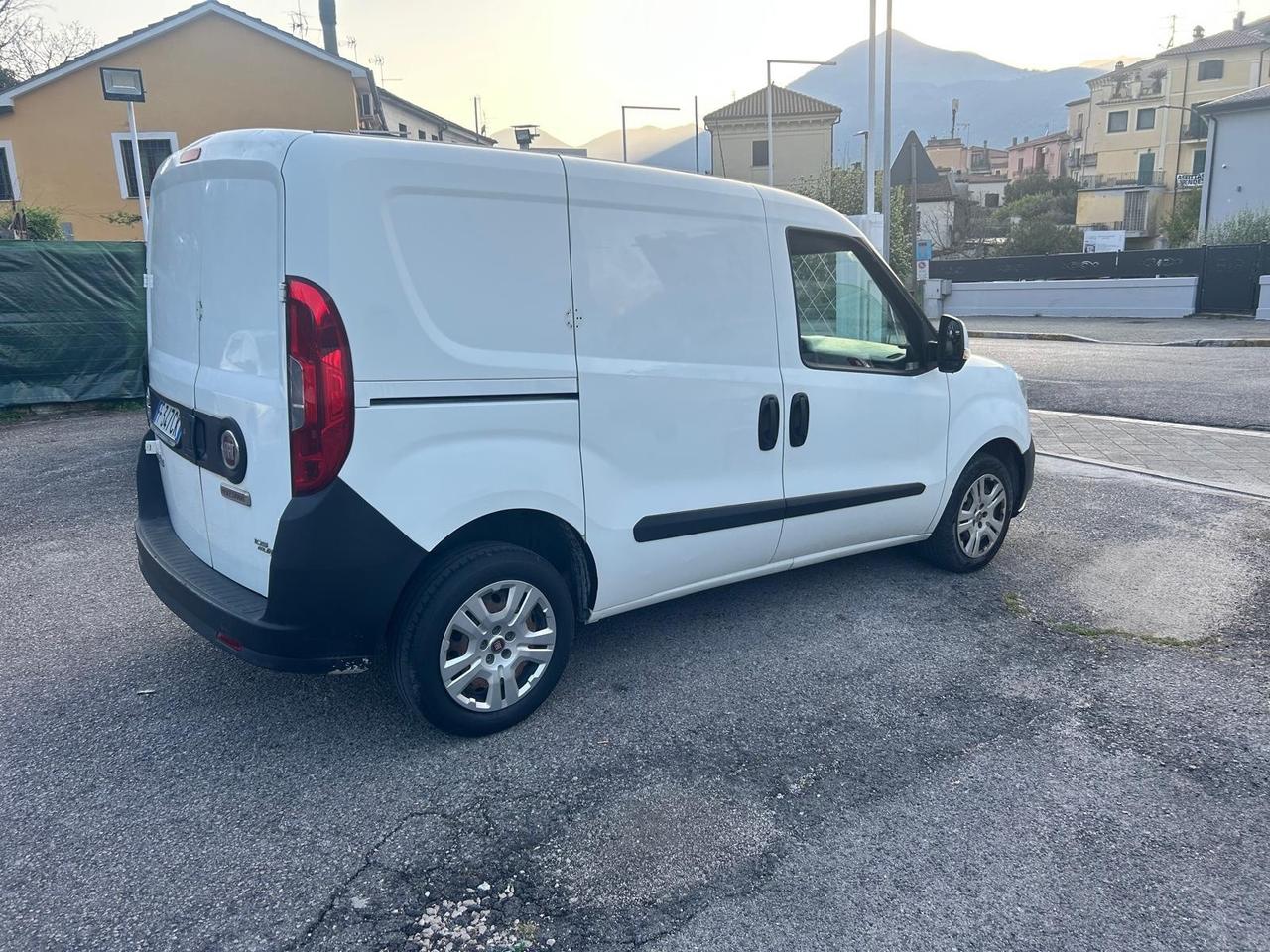 Fiat Doblò 1.6 MJT 105CV PC-TN Cargo Lamierato SX