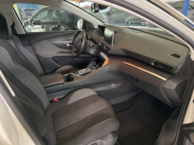 Peugeot 5008 BlueHDi 130 EAT8 S&S Business 7 POSTI