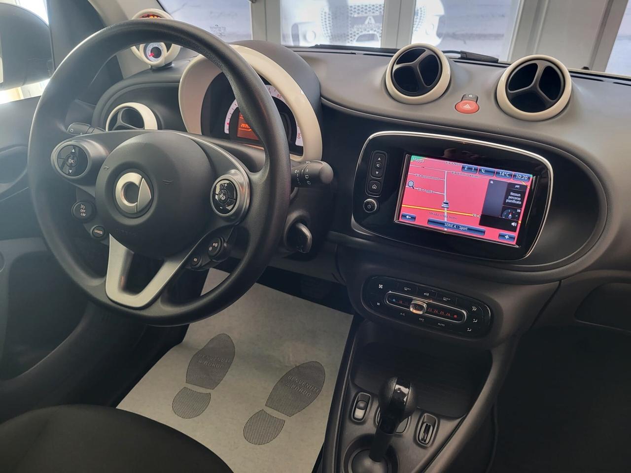 Smart ForTwo EQ Passion Navy Cerchi Black Fari Led...