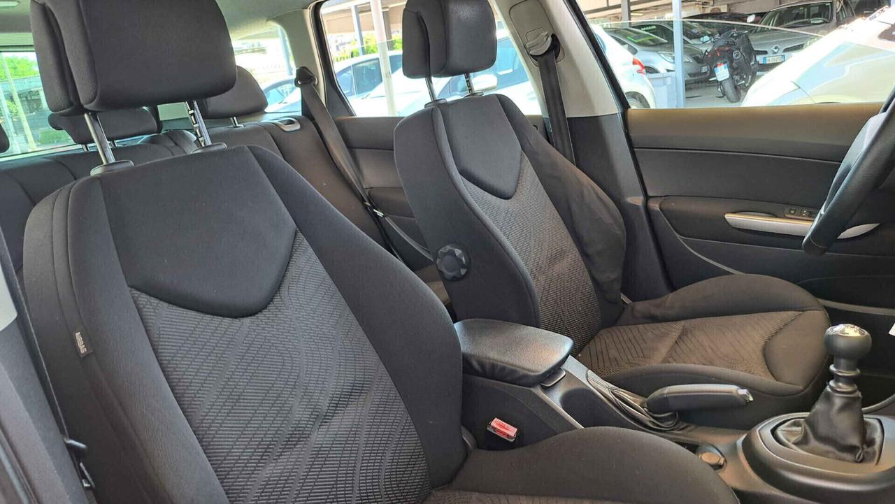 Peugeot 308 1.6 HDi 110CV Fèline Station Wagon