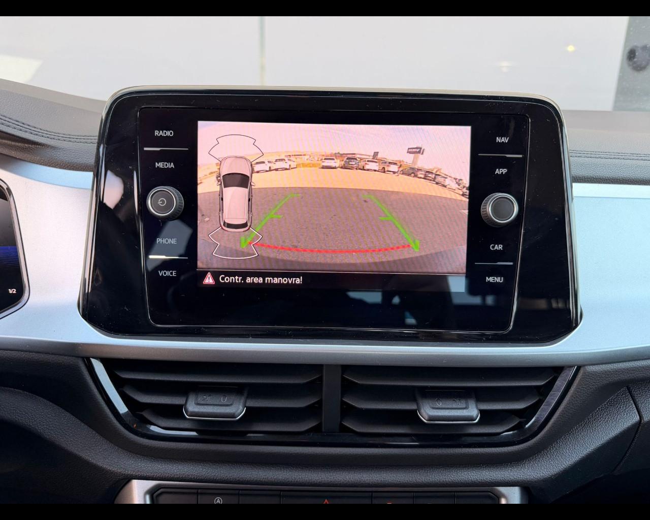 VOLKSWAGEN T-ROC 1.5 TSI LIFE