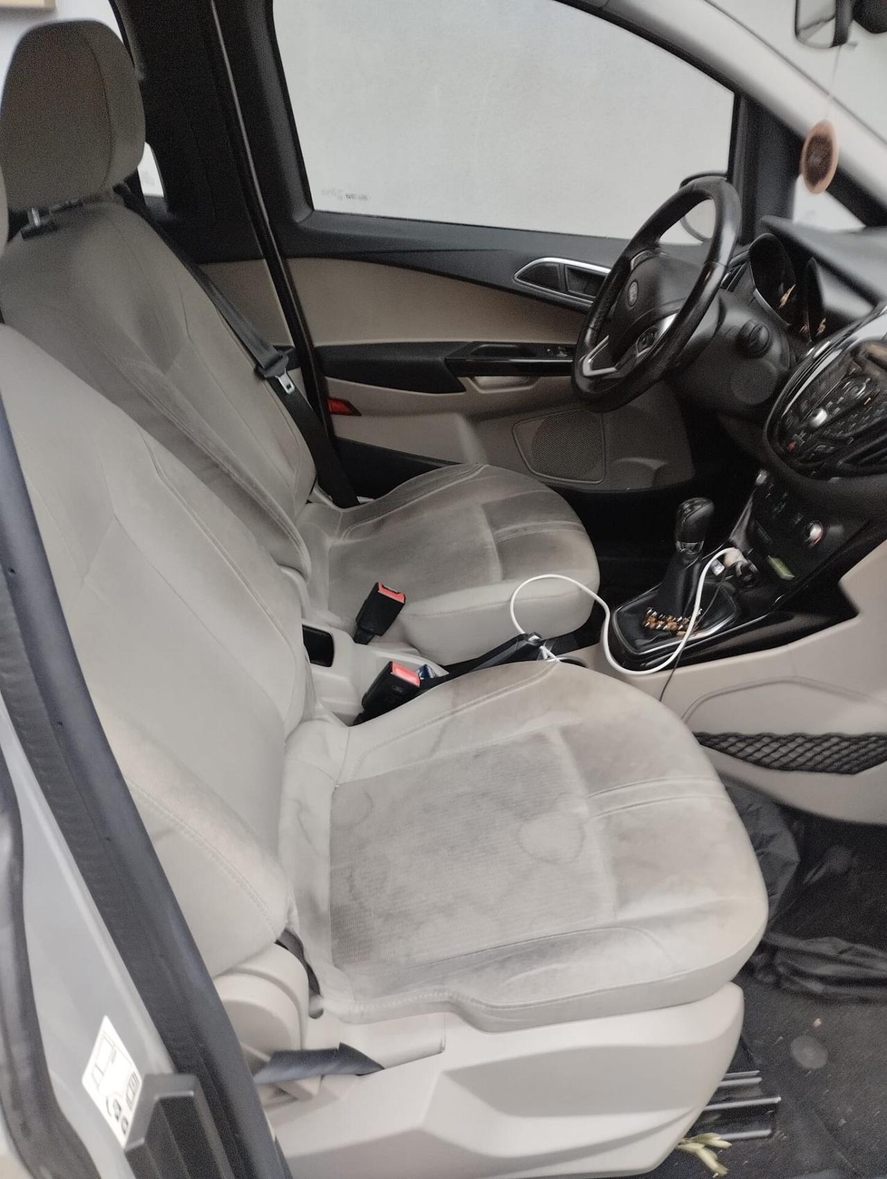 Ford B-Max 1.4 90 CV GPL Titanium X