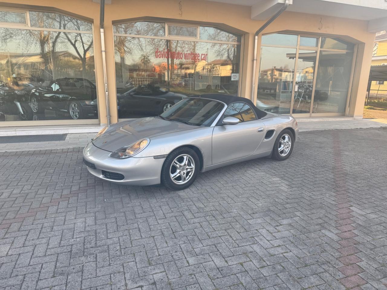 Porsche Boxster 2.5i 24V cat