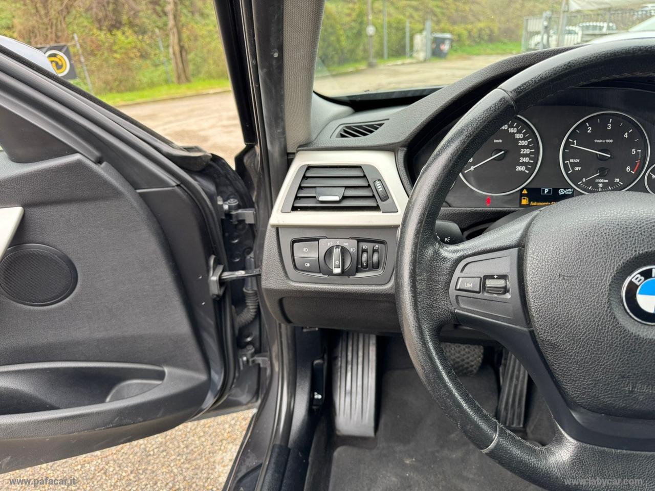 BMW 320d Touring Business aut.